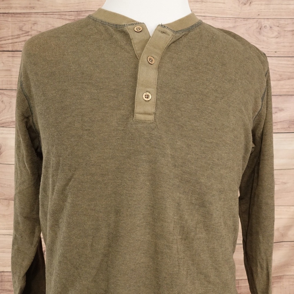 The New Ivy Brand Shirt Mens M Brown Long Sleeve Henley Knit Casual Tee T-Shirt